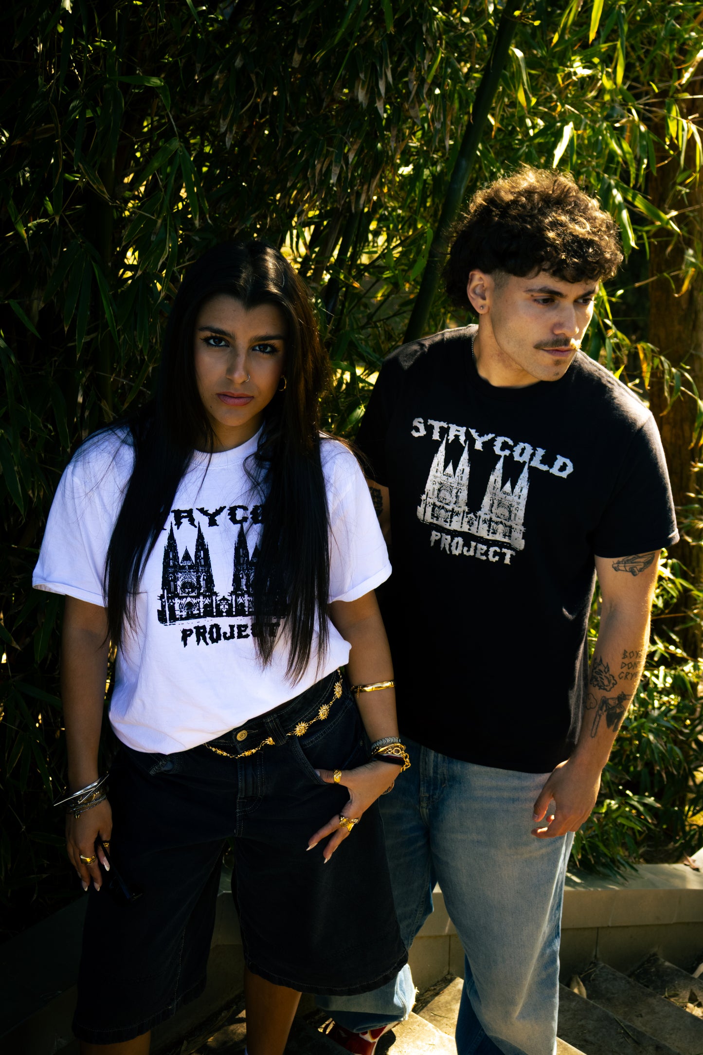 T-Shirt "Gothway" Preta